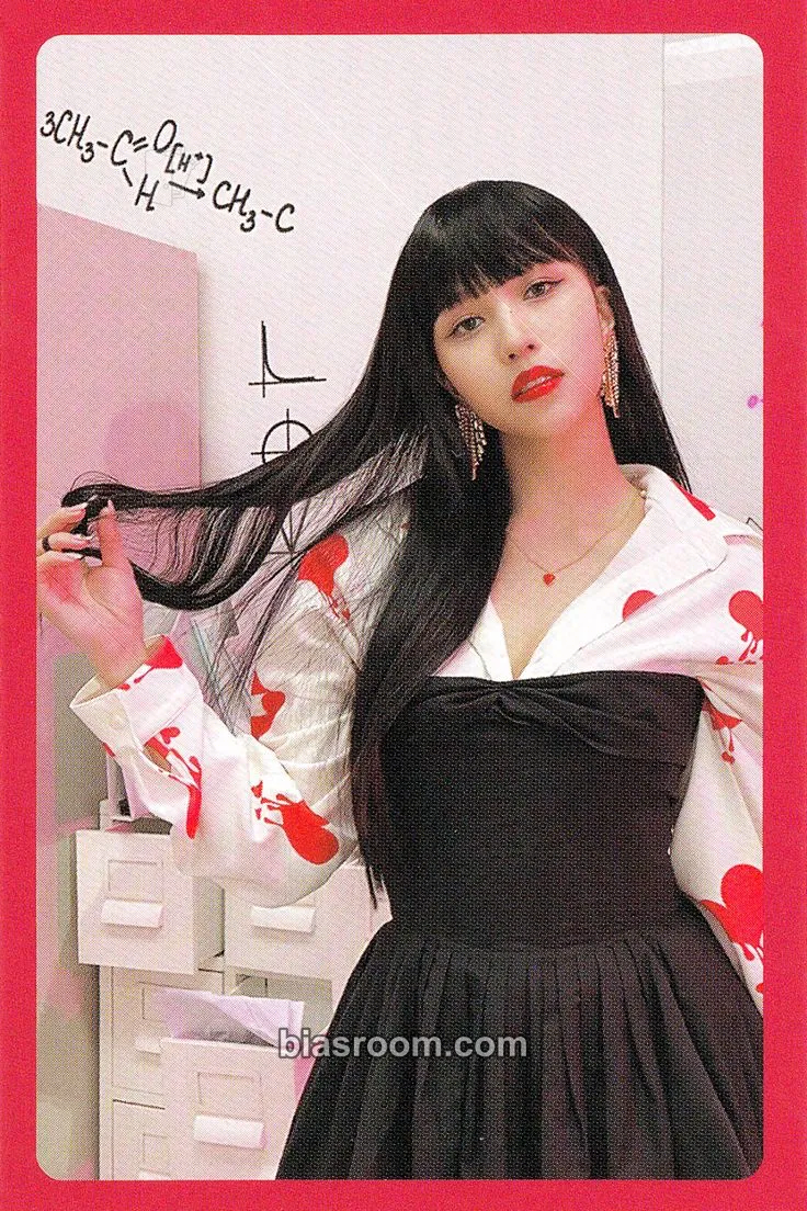 Mina Formula of Love: O+T=<3 Photocard - TWICE - TWICE K-pop photocard