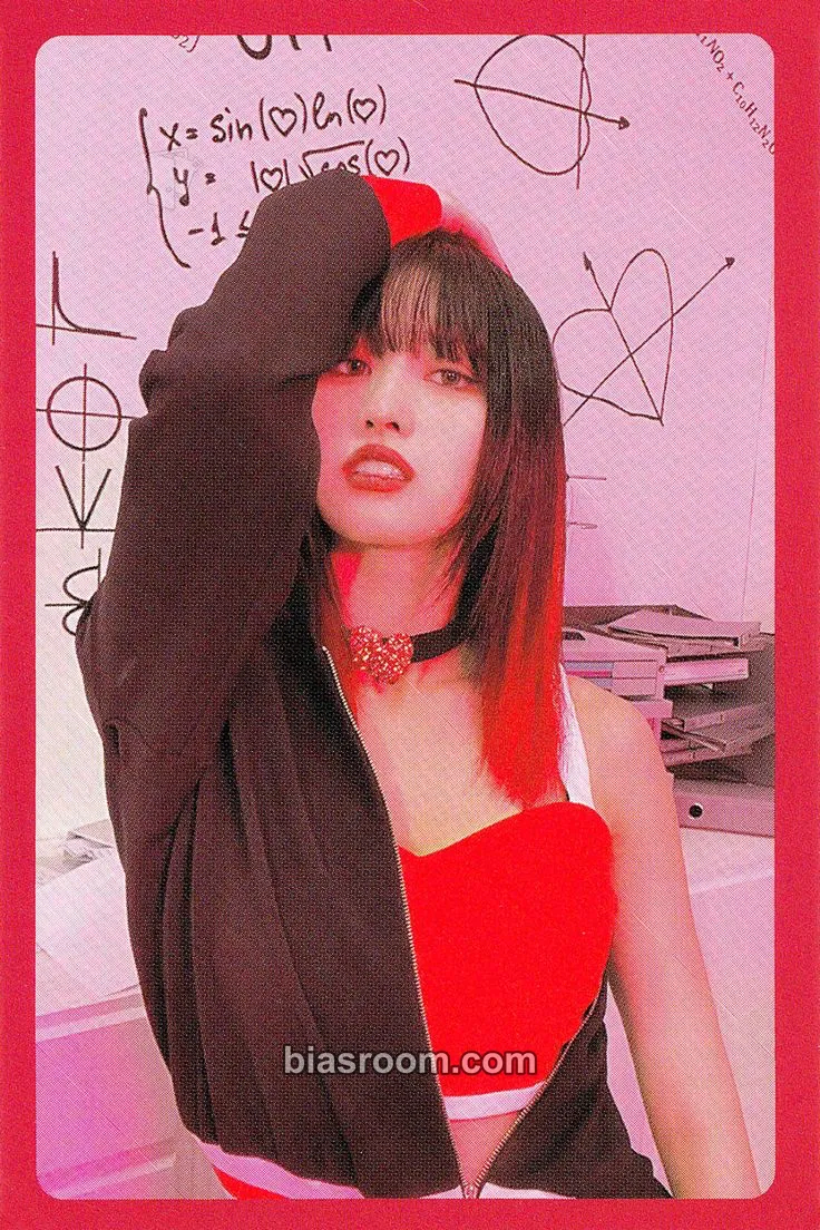 Momo Formula of Love: O+T=<3 Photocard - TWICE - TWICE K-pop photocard