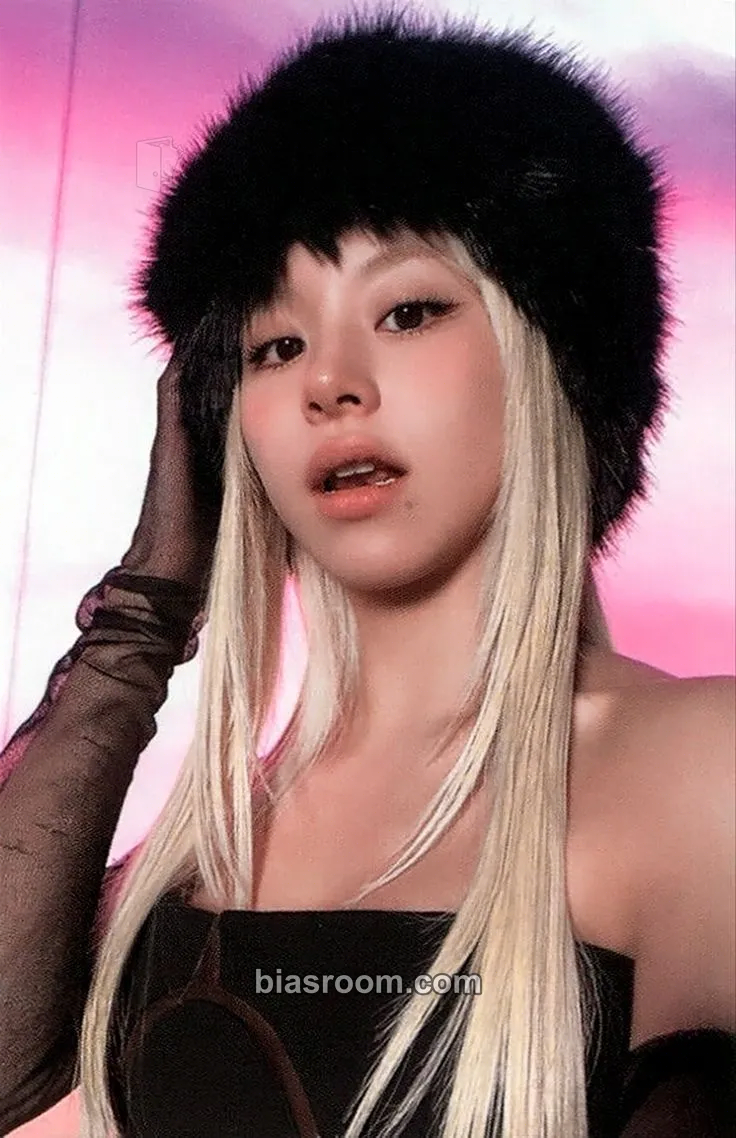 Chaeyoung Ready To Be Photocard - TWICE - TWICE K-pop photocard