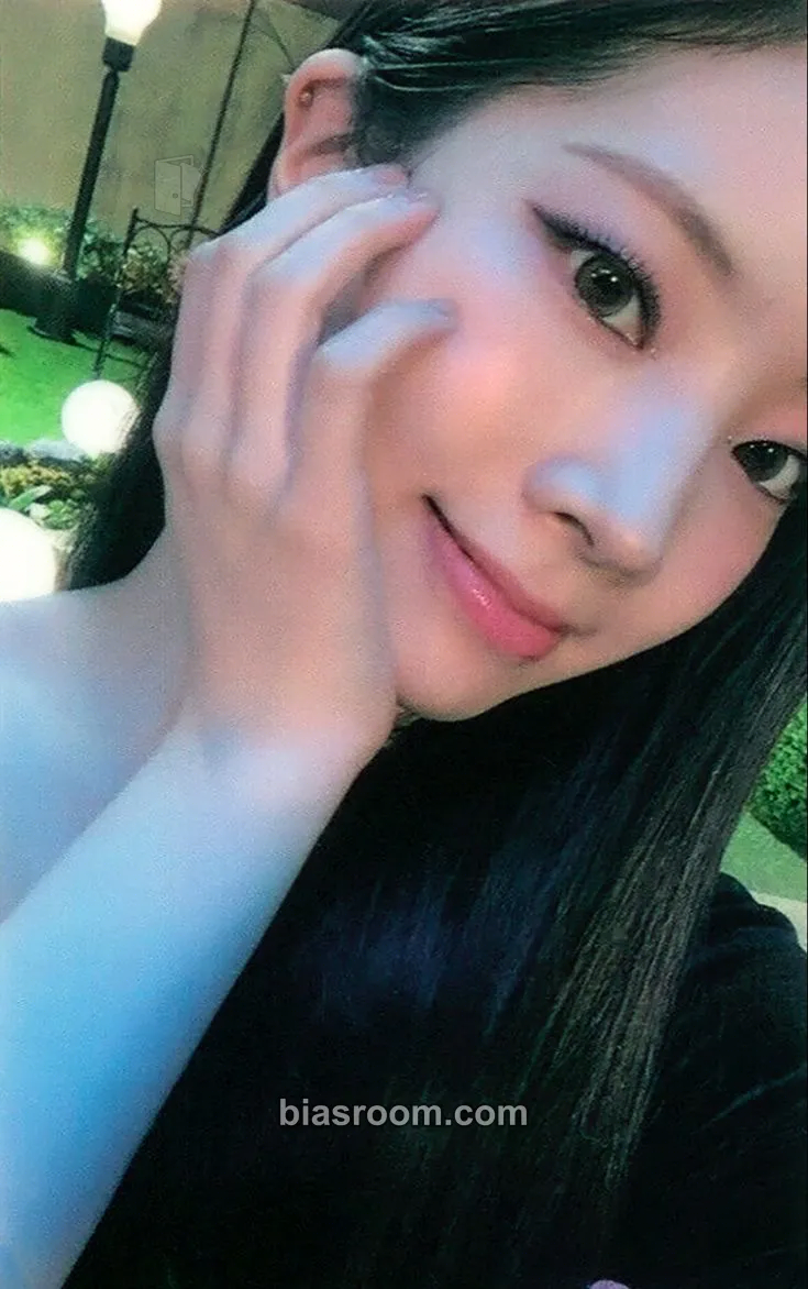 Dahyun Ready To Be Photocard - TWICE - TWICE K-pop photocard