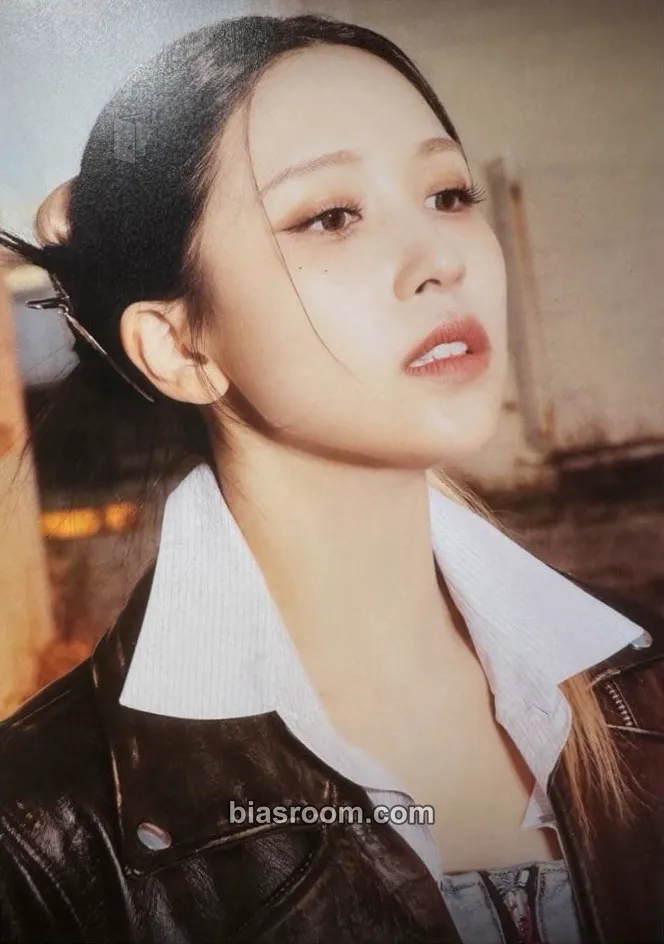 Mina Ready To Be Photocard - TWICE - TWICE K-pop photocard