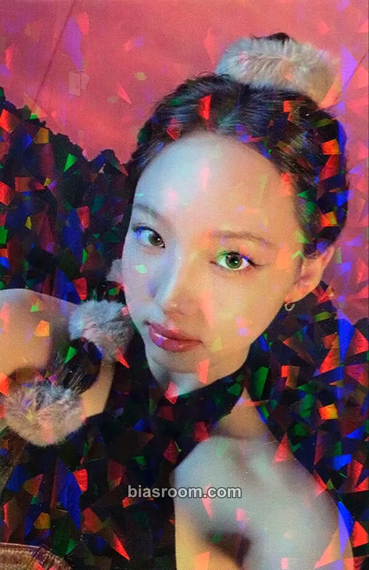 Nayeon Ready To Be Photocard - TWICE - TWICE K-pop photocard