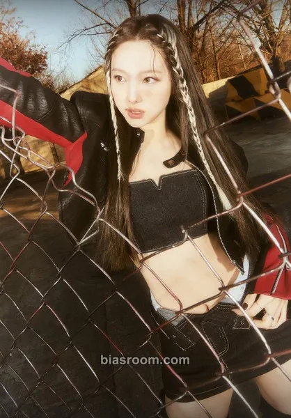Nayeon Ready To Be Photocard - TWICE - TWICE K-pop photocard