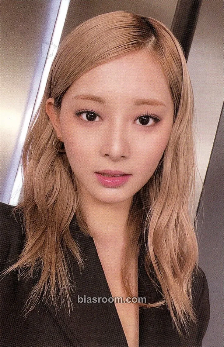 Tzuyu Ready To Be Photocard - TWICE - TWICE K-pop photocard