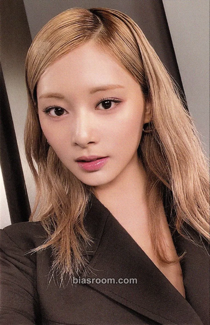 Tzuyu Ready To Be Photocard - TWICE - TWICE K-pop photocard