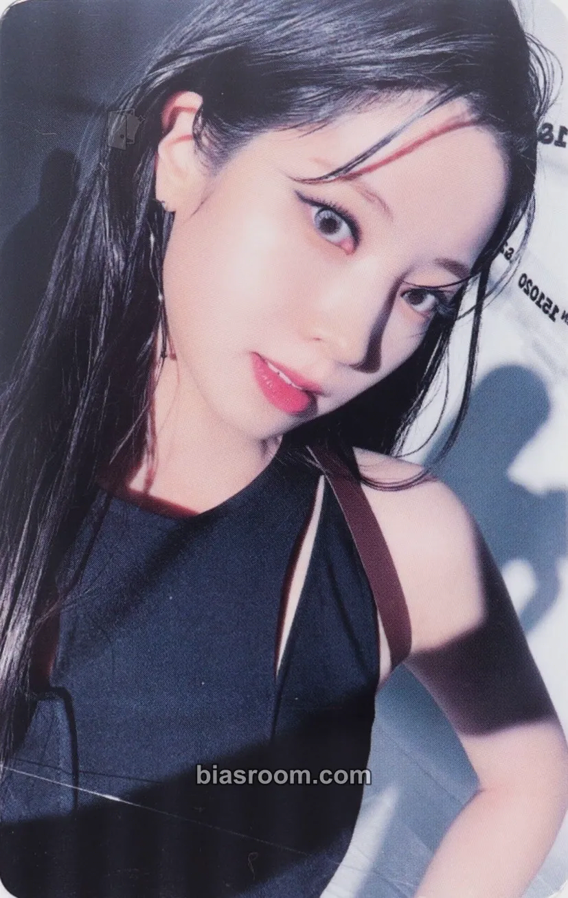 Dahyun BETWEEN 1&2 Photocard - TWICE - TWICE K-pop photocard