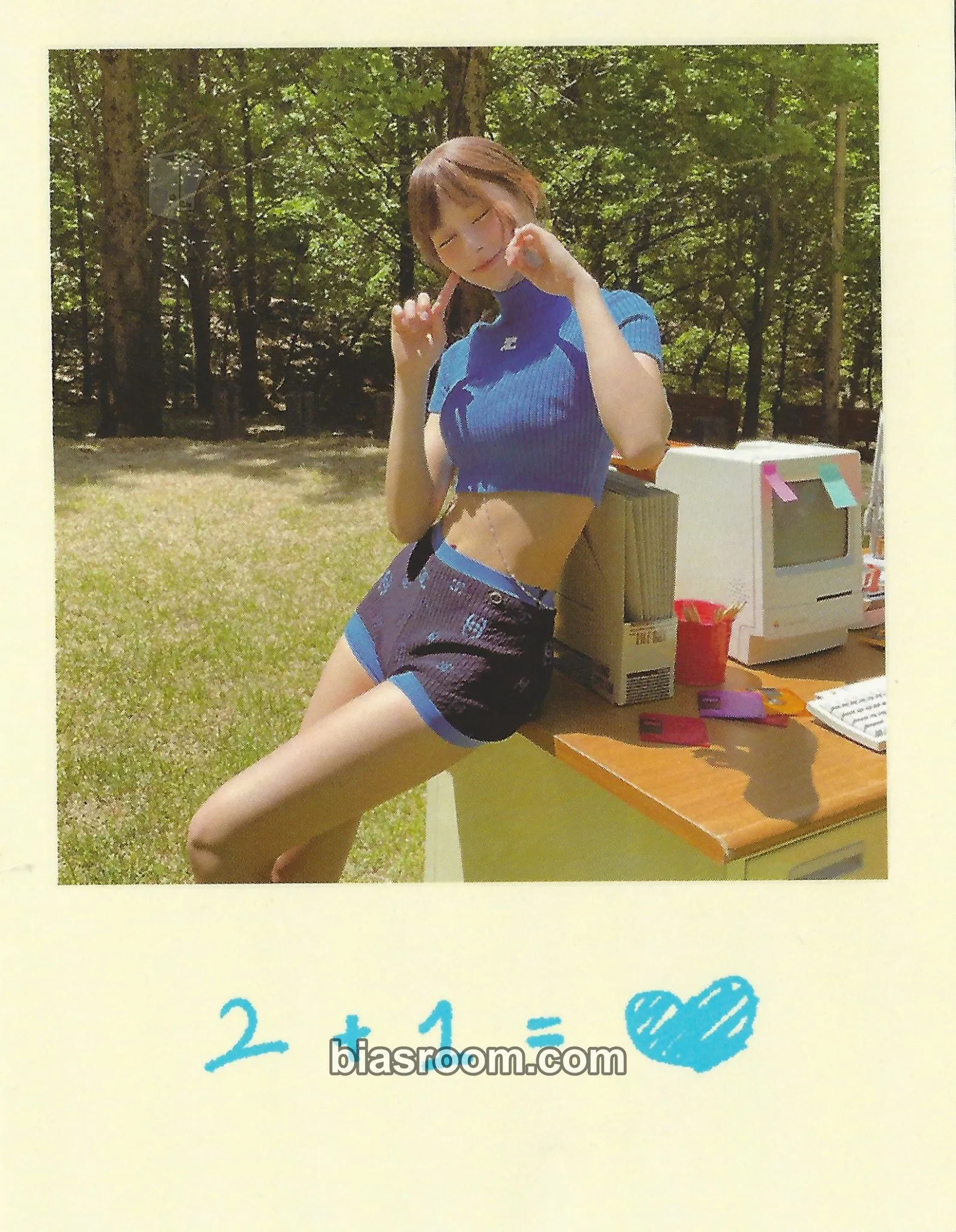 Tzuyu BETWEEN 1&2 Photocard - TWICE - TWICE K-pop photocard