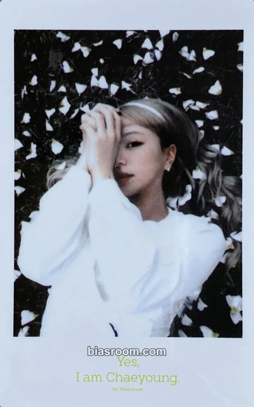 Chaeyoung TWICE Photobook Yes, I am Photocard - TWICE - TWICE K-pop photocard