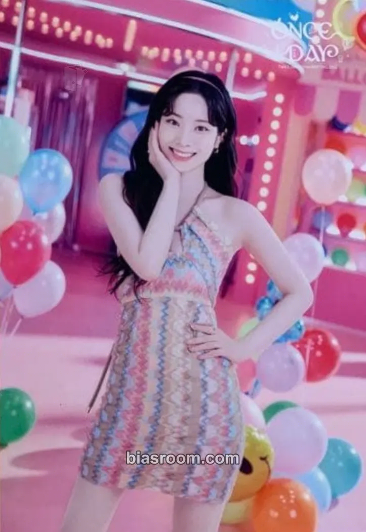 Dahyun ONCE DAY Photocard - TWICE - TWICE K-pop photocard