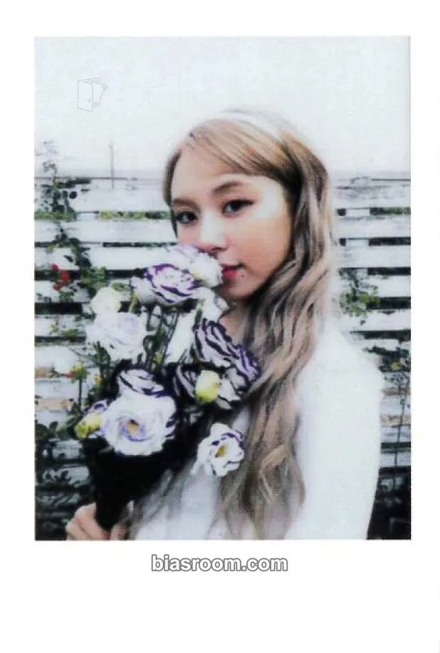 Chaeyoung TWICE Photobook Yes, I am Photocard - TWICE - TWICE K-pop photocard