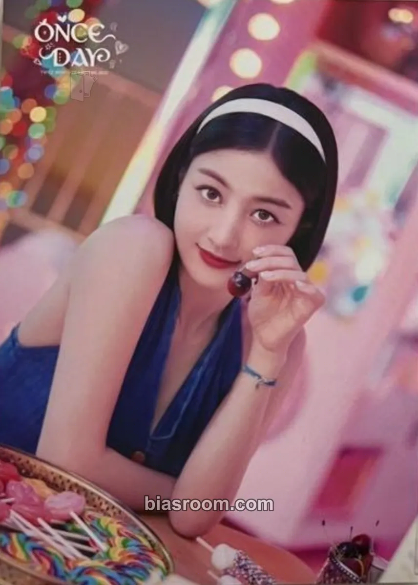 Jihyo ONCE DAY Photocard - TWICE - TWICE K-pop photocard