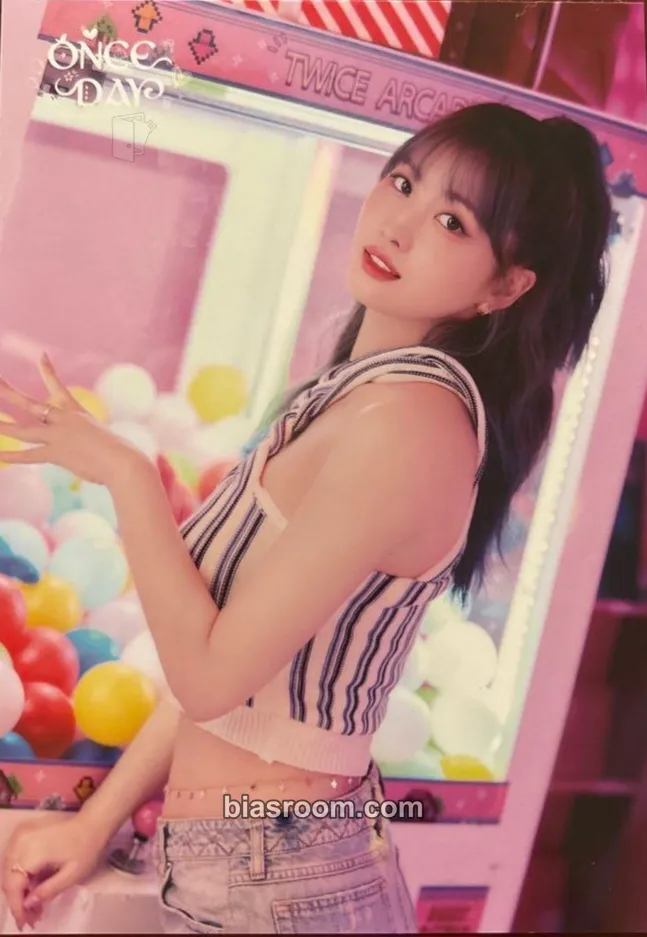 Momo ONCE DAY Photocard - TWICE - TWICE K-pop photocard