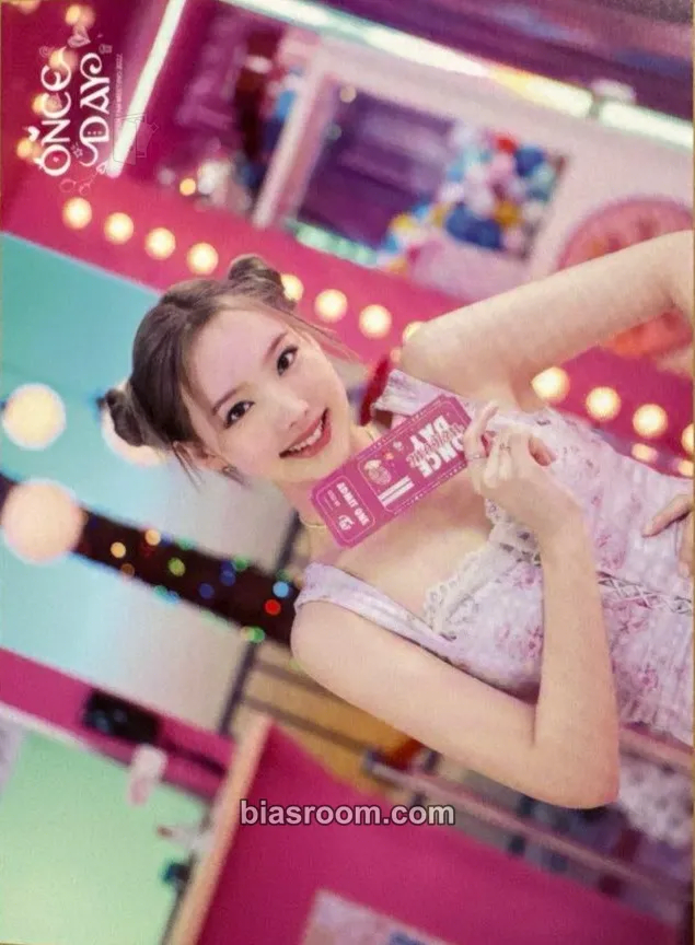 Nayeon ONCE DAY Photocard - TWICE - TWICE K-pop photocard