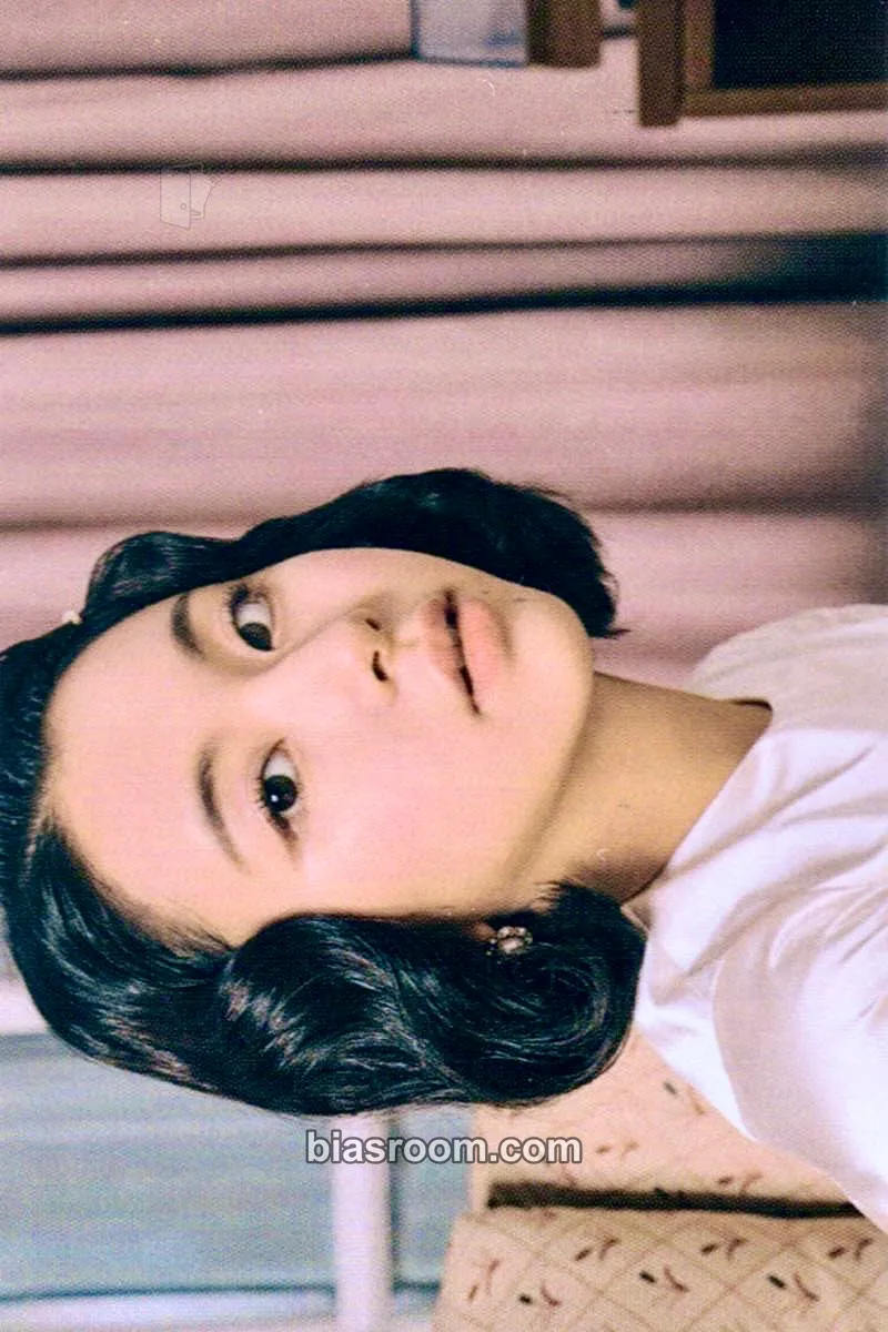 Chaeyoung ONCE Halloween 2 (4th Anniversary) Photocard - TWICE - TWICE K-pop photocard