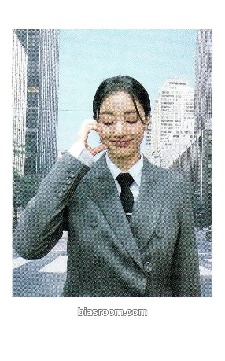 Jihyo 2024 Season’s Greetings: Twice News Room Photocard - TWICE - TWICE K-pop photocard