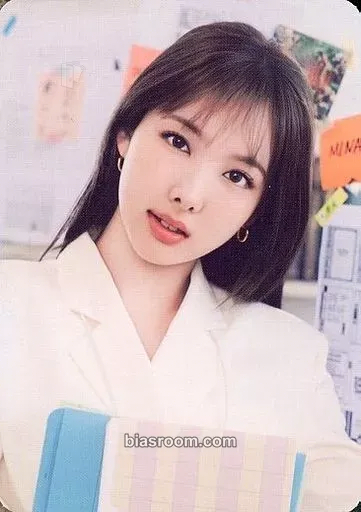 Nayeon 2023 Japan Season's Greetings: SECRET LIFE @OFFICE Photocard - TWICE - TWICE K-pop photocard