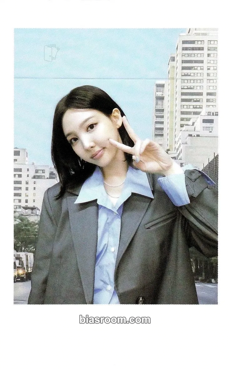Nayeon 2024 Season’s Greetings: Twice News Room Photocard - TWICE - TWICE K-pop photocard