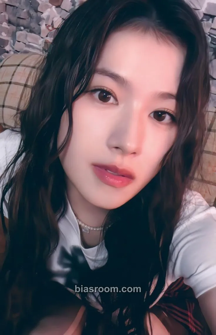 Sana 2023 Season's Greetings: SECRET LIFE @HOUSE Photocard - TWICE - TWICE K-pop photocard