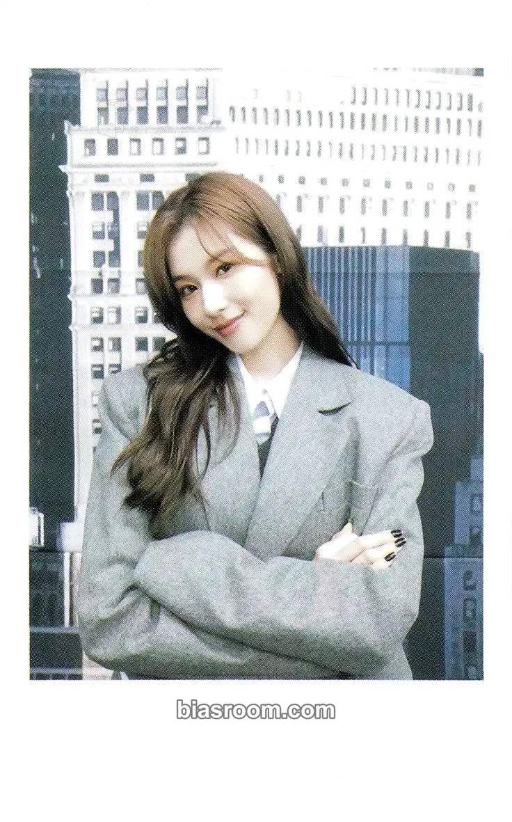 Sana 2024 Season’s Greetings: Twice News Room Photocard - TWICE - TWICE K-pop photocard