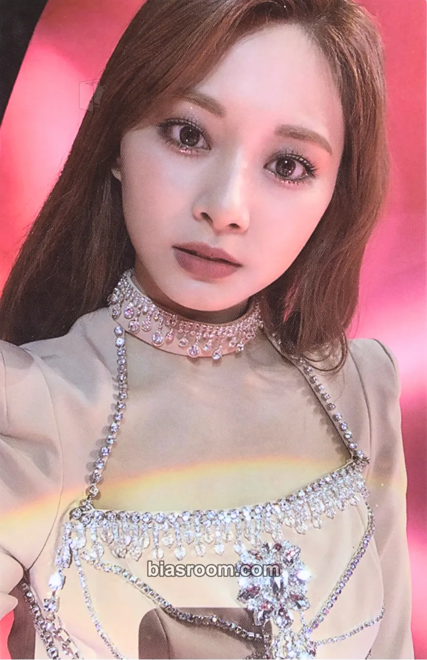 Tzuyu Eyes Wide Open Photocard - TWICE - TWICE K-pop photocard