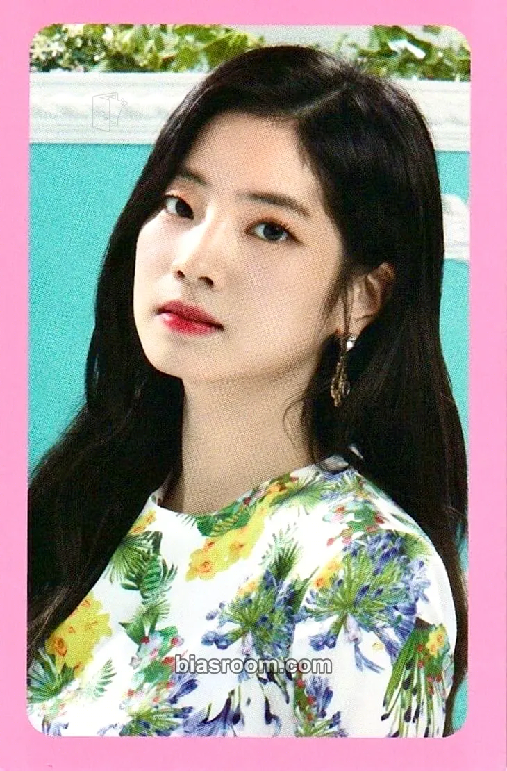 Dahyun Twice 2nd Tour: Twiceland Zone 2 – Fantasy Park Photocard - TWICE - TWICE K-pop photocard