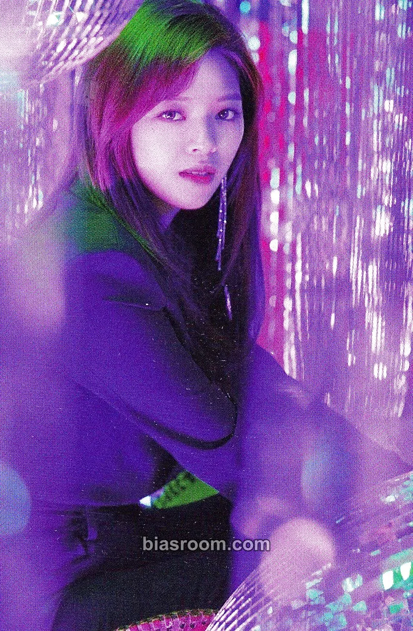 Jeongyeon TWICE 3rd World Tour TWICELIGHTS Photocard - TWICE - TWICE K-pop photocard