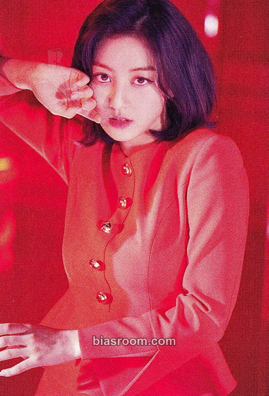 Jihyo TWICE 3rd World Tour TWICELIGHTS Photocard - TWICE - TWICE K-pop photocard