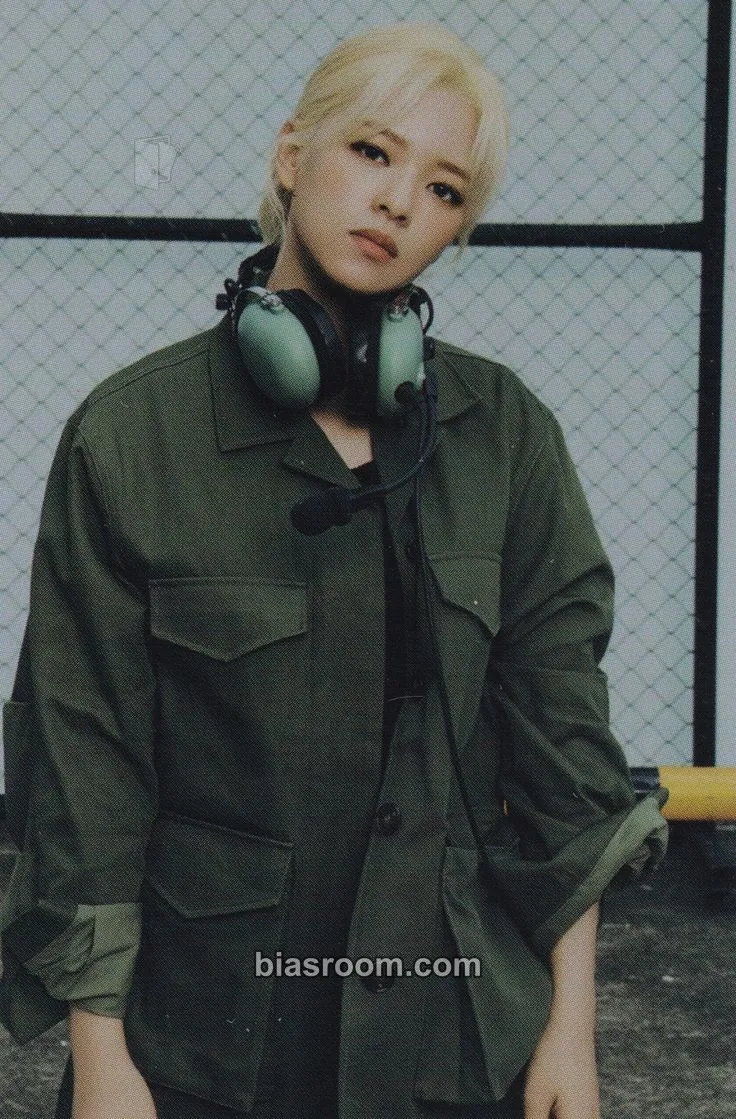 Jeongyeon TWICE: World In A Day Photocard - TWICE - TWICE K-pop photocard