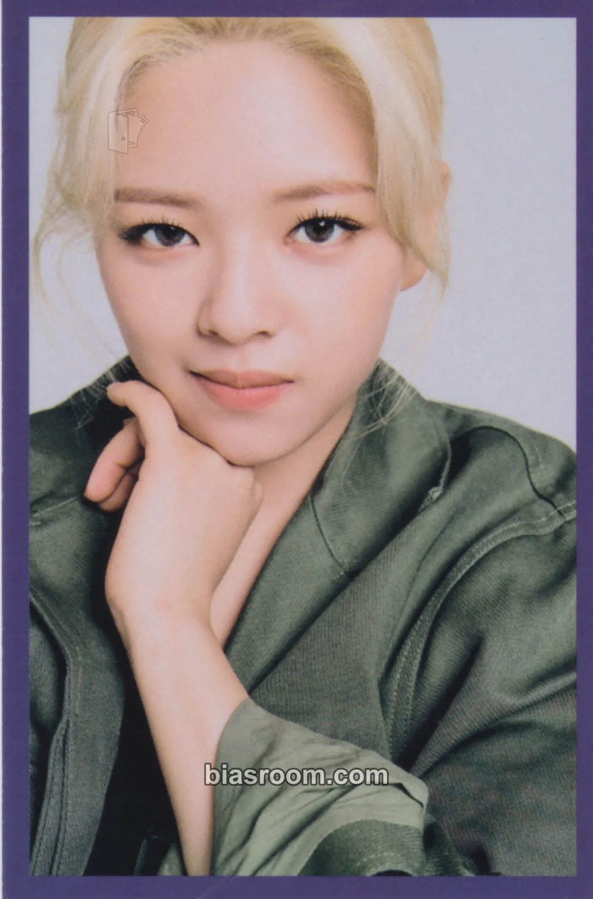 Jeongyeon TWICE: World In A Day Photocard - TWICE - TWICE K-pop photocard