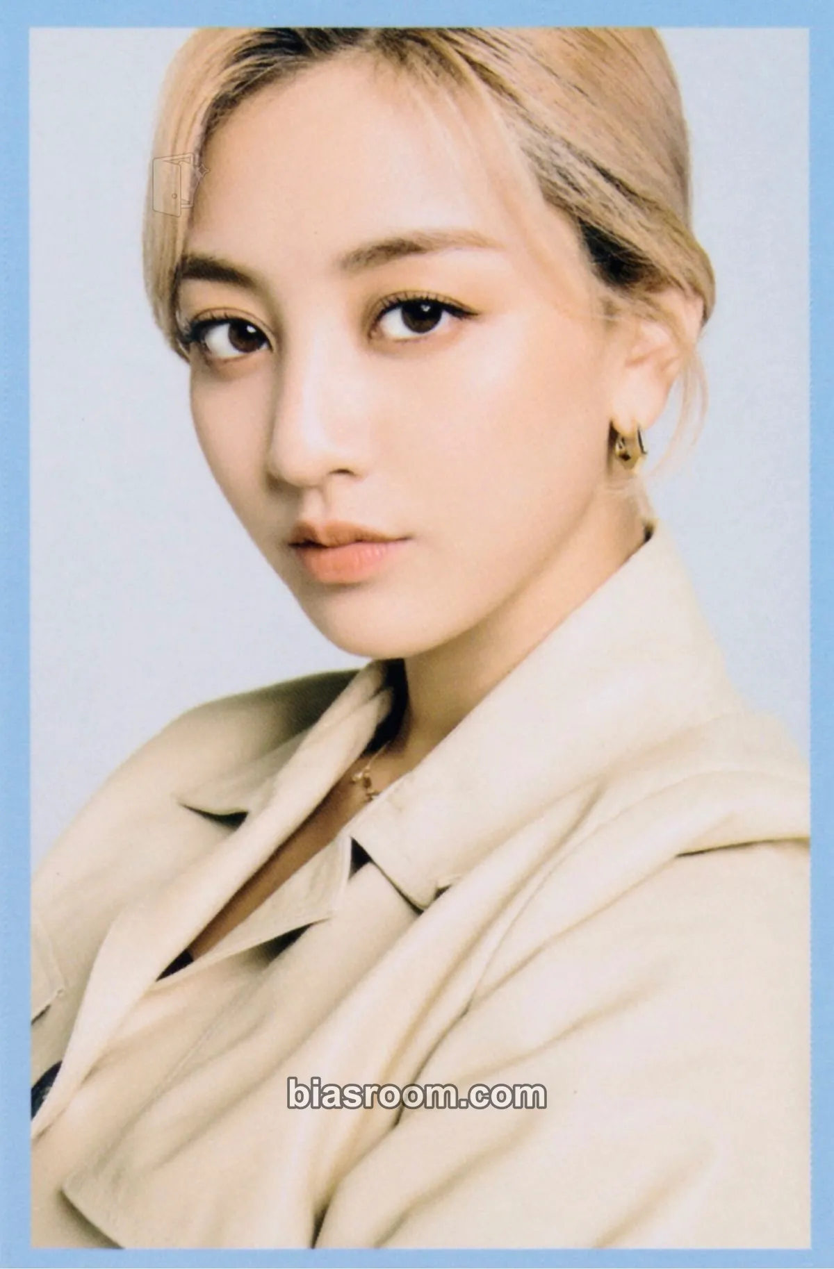 Jihyo TWICE: World In A Day Photocard - TWICE - TWICE K-pop photocard