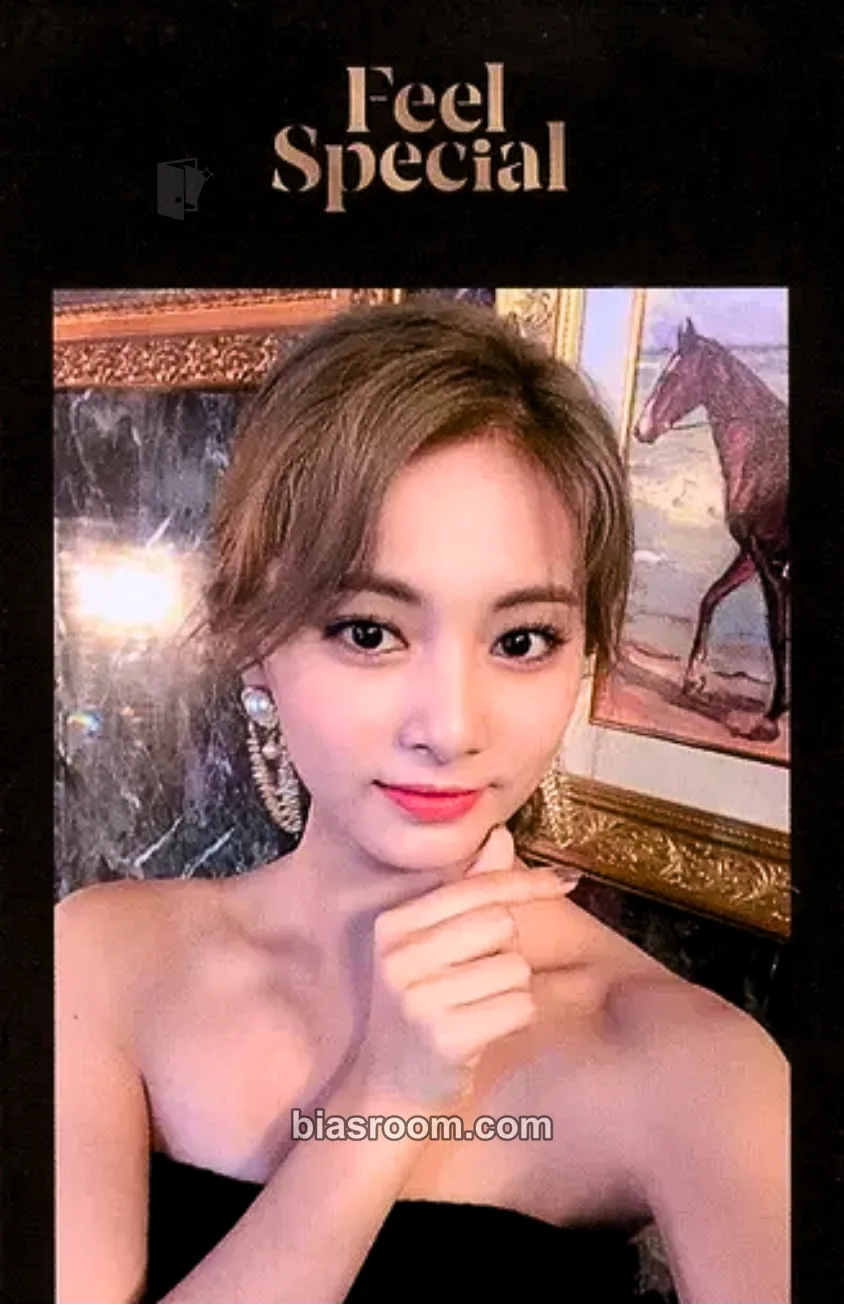 Tzuyu Feel Special Photocard - TWICE - TWICE K-pop photocard