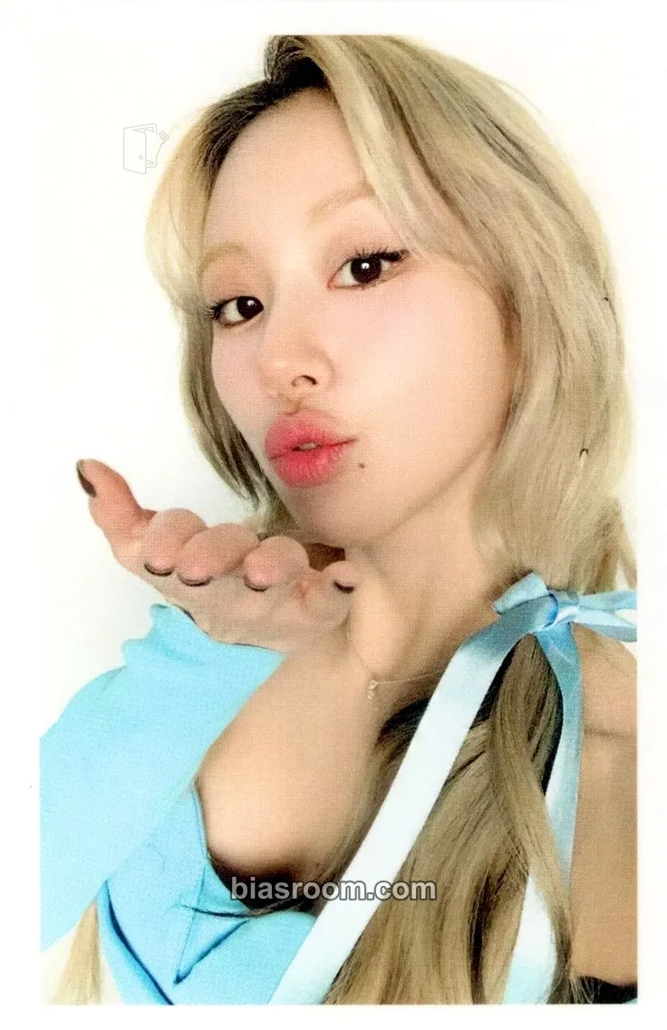 Chaeyoung Hare Hare Photocard - TWICE - TWICE K-pop photocard
