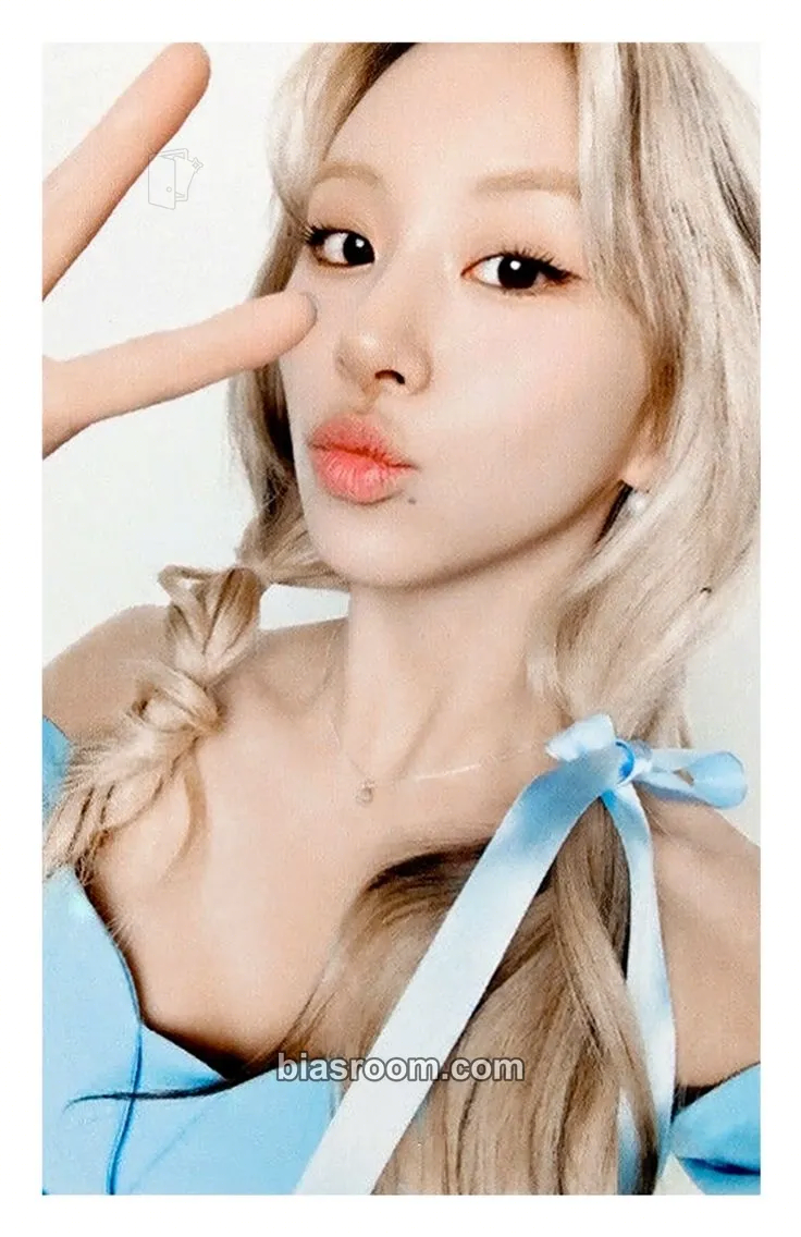Chaeyoung Hare Hare Photocard - TWICE - TWICE K-pop photocard