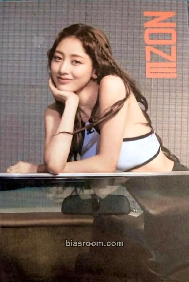 Jihyo ZONE Photocard - TWICE - TWICE K-pop photocard