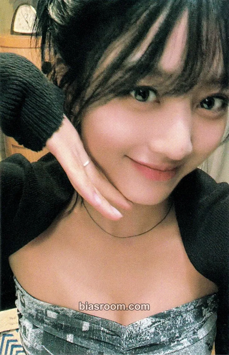 Jihyo ZONE Photocard - TWICE - TWICE K-pop photocard