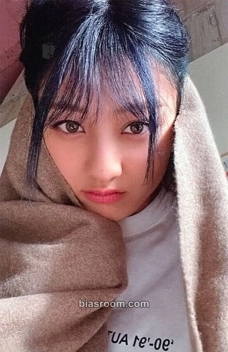 Jihyo ZONE Photocard - TWICE - TWICE K-pop photocard
