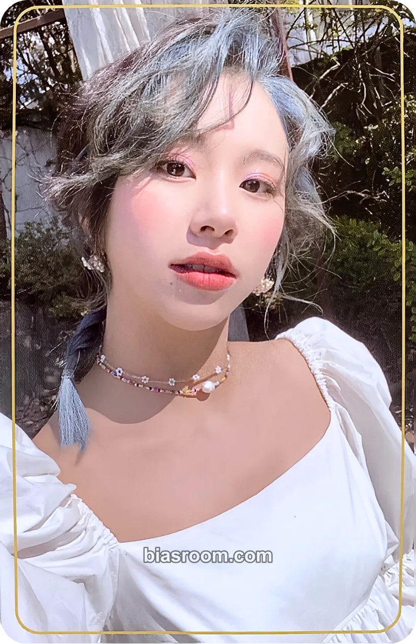 Chaeyoung MORE & MORE Photocard - TWICE - TWICE K-pop photocard