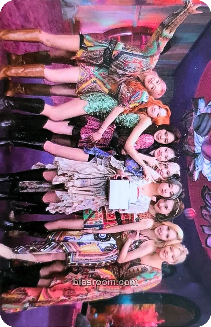 MORE & MORE Photocard - TWICE - TWICE K-pop photocard