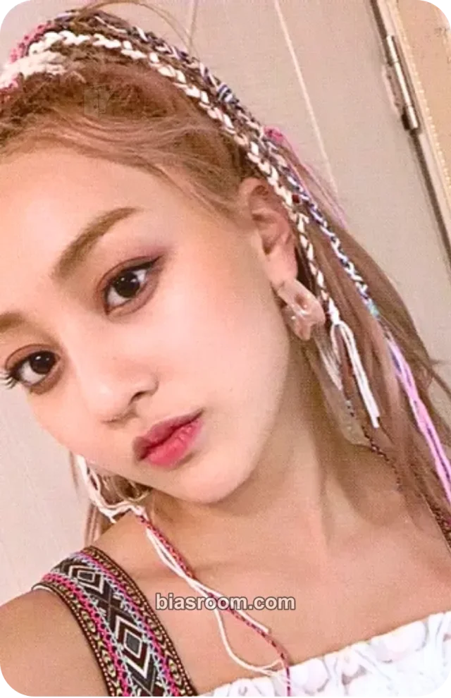 TWICE-Jihyo-Album-more & more