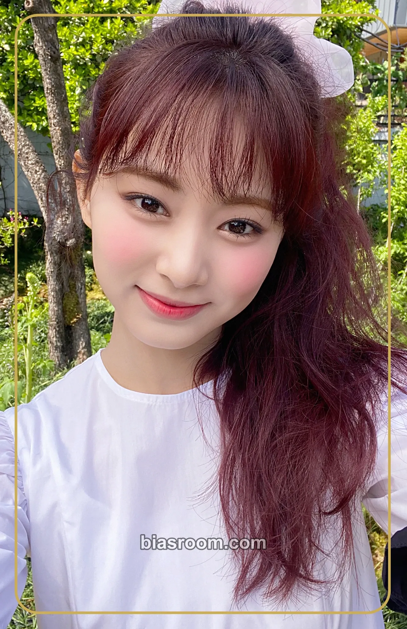 Tzuyu MORE & MORE Photocard - TWICE - TWICE K-pop photocard