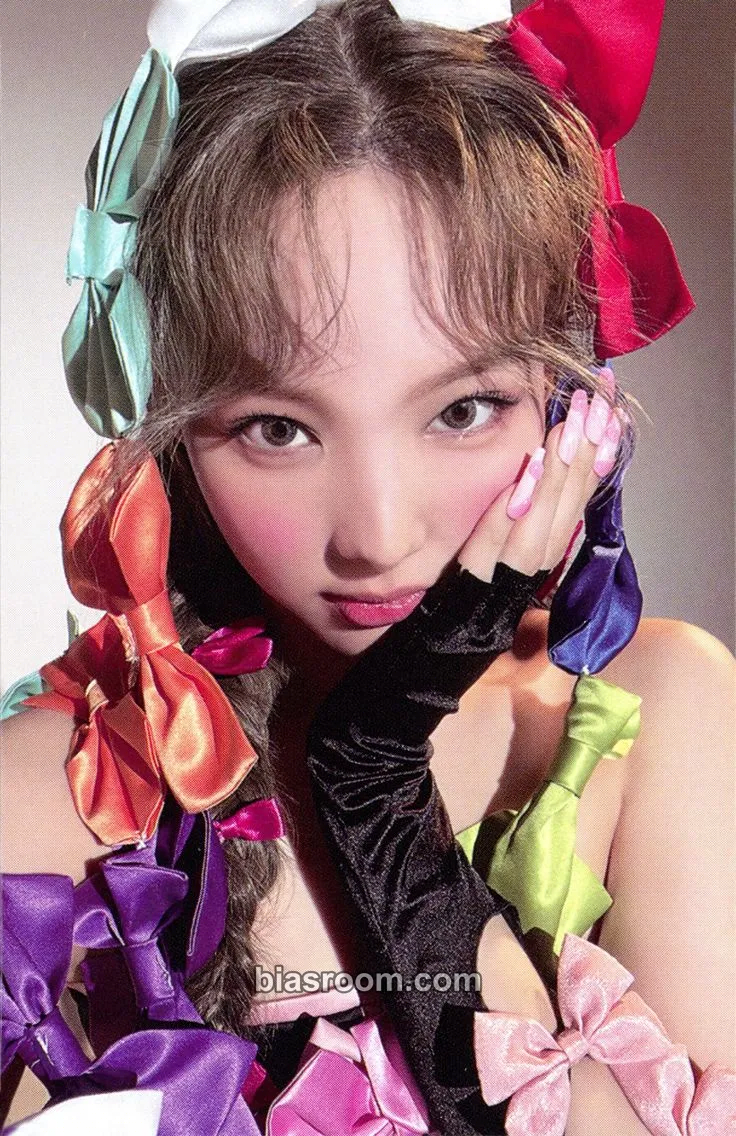 Nayeon Im Nayeon Photocard - TWICE - TWICE K-pop photocard