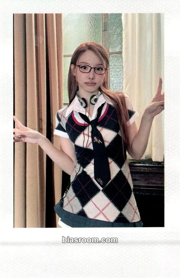 Nayeon Na Photocard - TWICE - TWICE K-pop photocard
