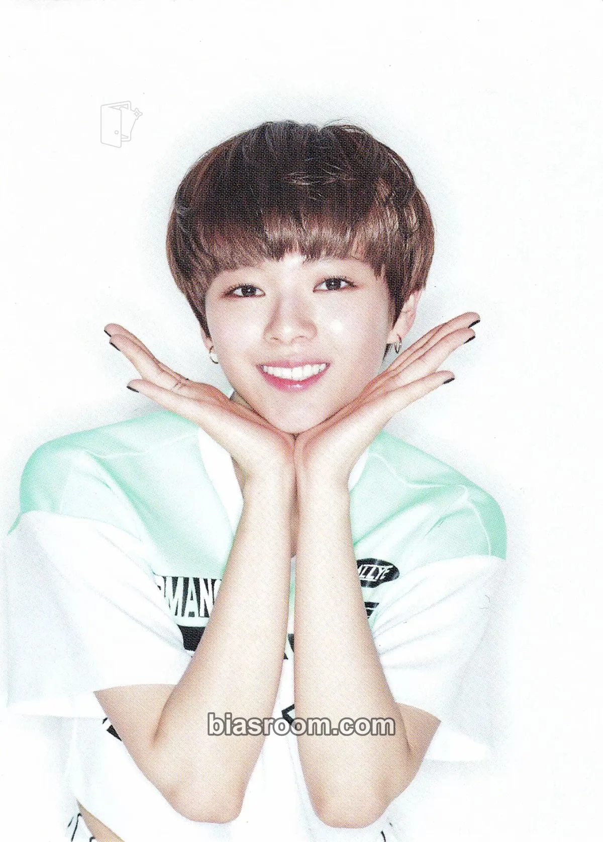 Jeongyeon PAGE TWO Photocard - TWICE - TWICE K-pop photocard