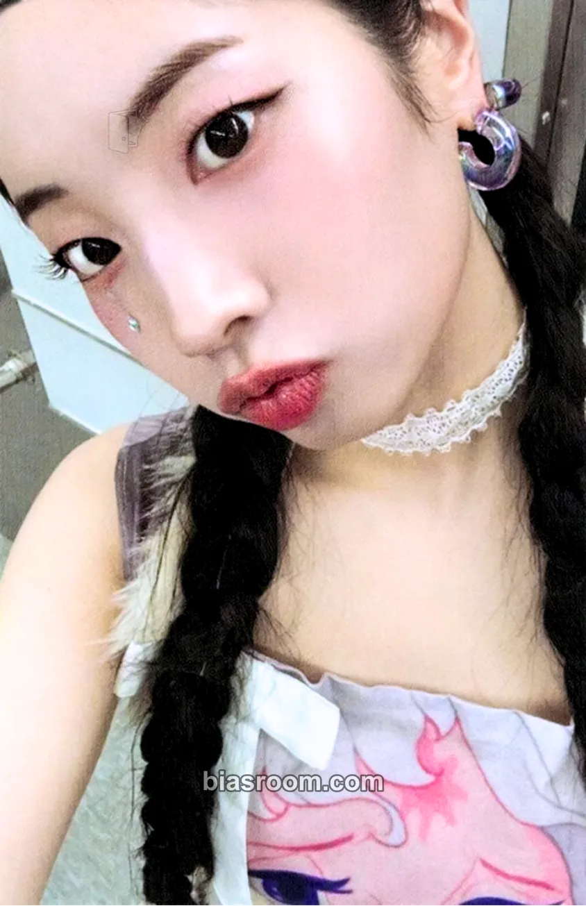 Dahyun THIS IS FOR Photocard - TWICE - TWICE K-pop photocard