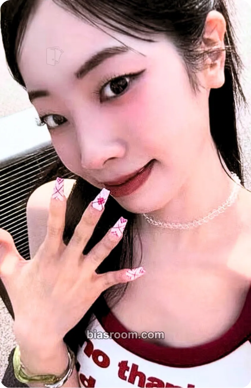 Dahyun THIS IS FOR Photocard - TWICE - TWICE K-pop photocard