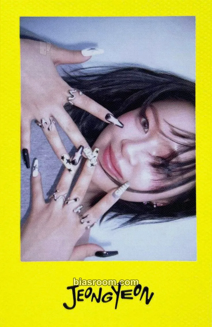Jeongyeon THIS IS FOR Photocard - TWICE - TWICE K-pop photocard