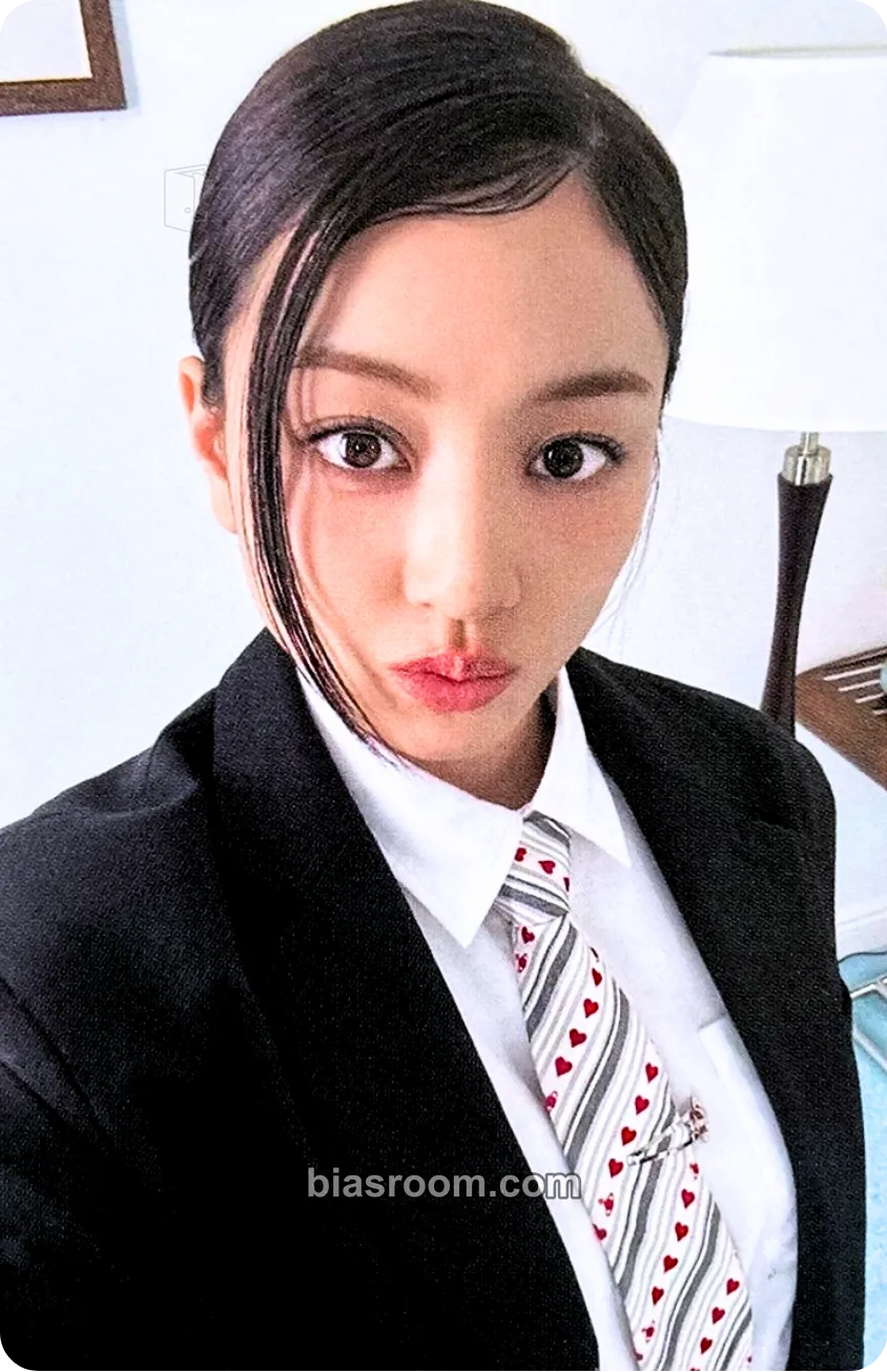 Jihyo THIS IS FOR Photocard - TWICE - TWICE K-pop photocard