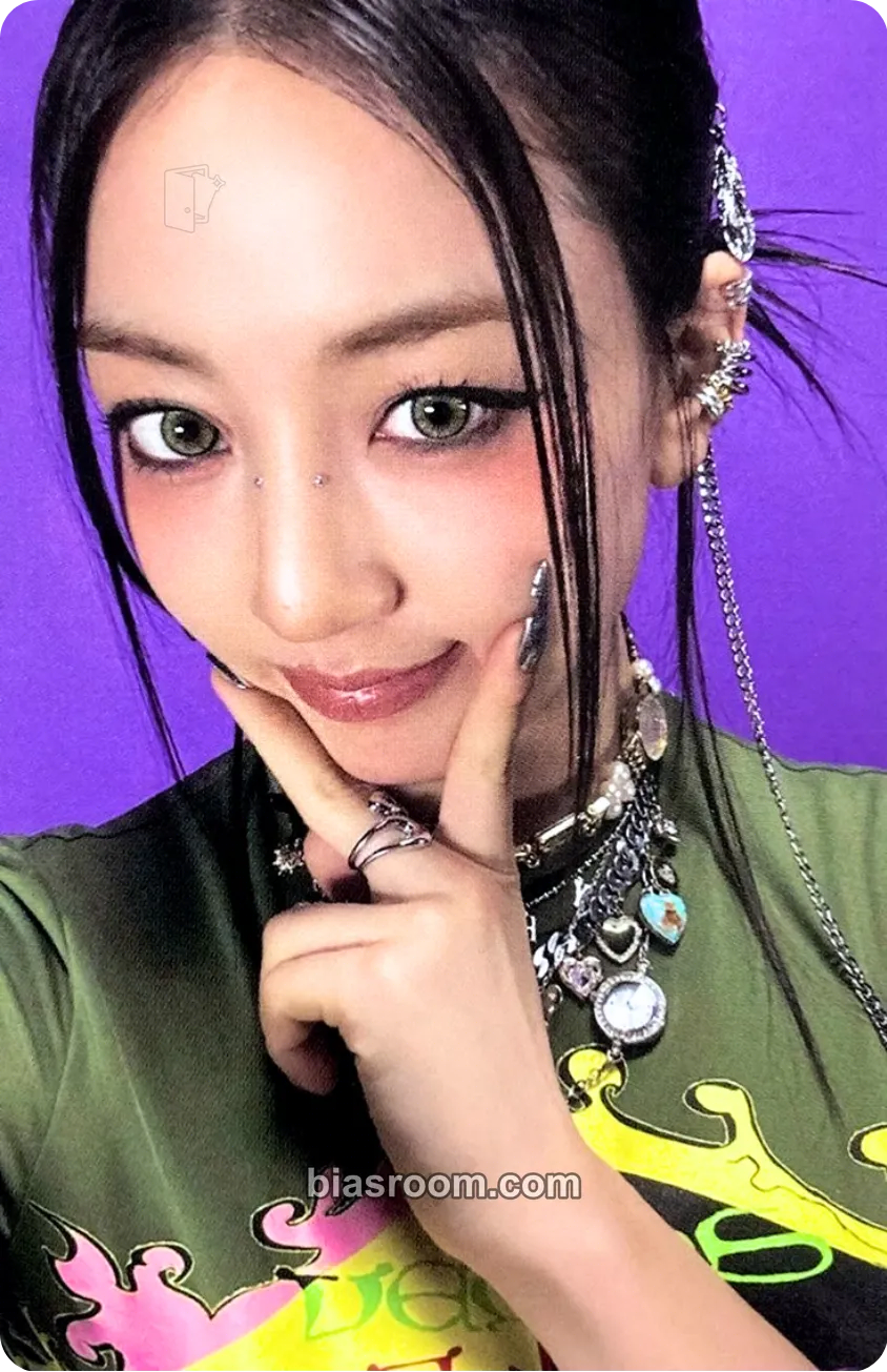 Jihyo THIS IS FOR Photocard - TWICE - TWICE K-pop photocard