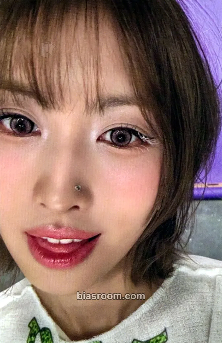 Momo THIS IS FOR Photocard - TWICE - TWICE K-pop photocard