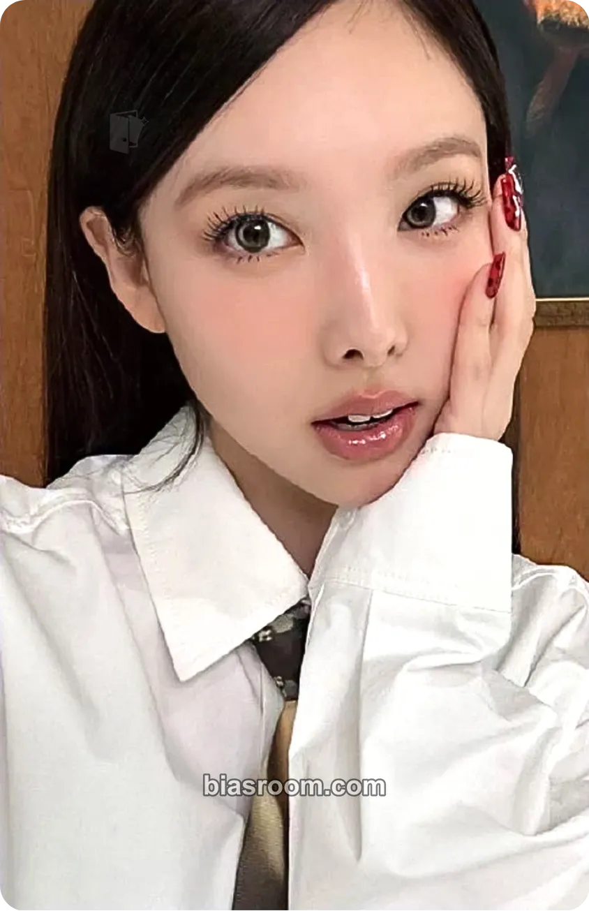 Nayeon THIS IS FOR Photocard - TWICE - TWICE K-pop photocard